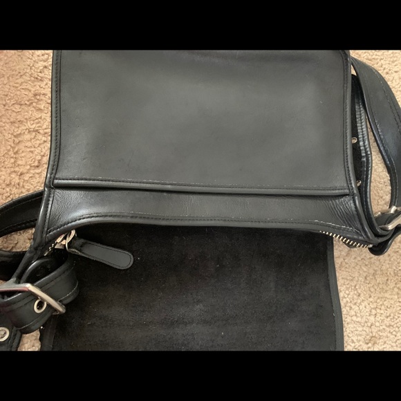 Black Leather Coach Satchel Purse - Picture 6 of 8